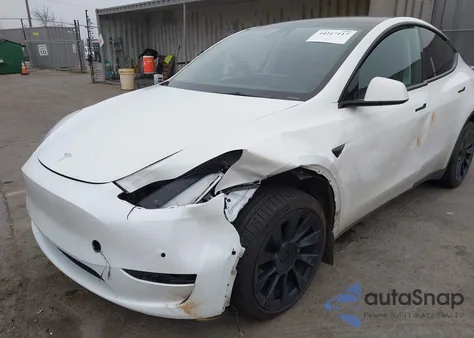 2021 Tesla Model Y Long Range Dual Motor All-Wheel Drive from USA, damaged, VIN 5YJYGDEE5MF275753